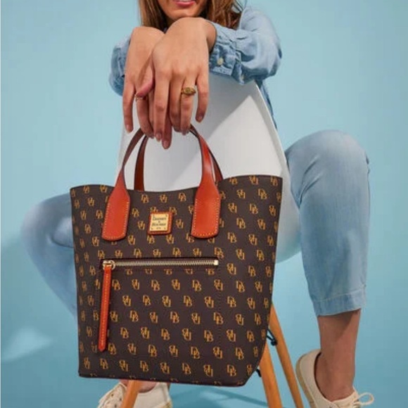 ⭐️ Firm Price ⭐️ New without tags Brand New Gretta Bag - Picture 2 of 7